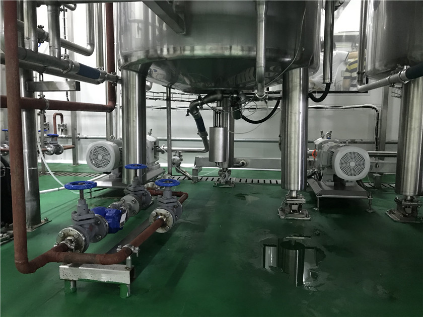 化學(xué)品灌裝機(jī)