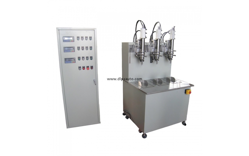 5L標(biāo)準(zhǔn)式三槍灌裝機